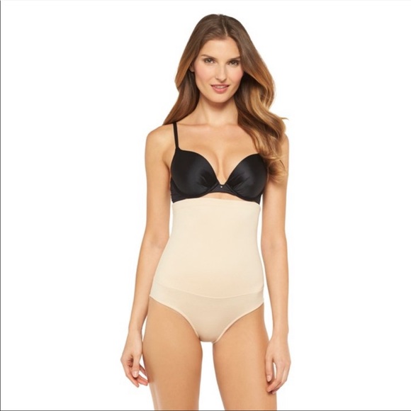 Women's Highwaist Briefs - Picture 1 of 3
